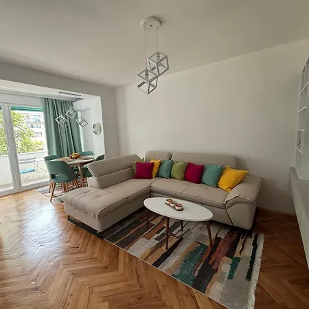 Tg Apartment *