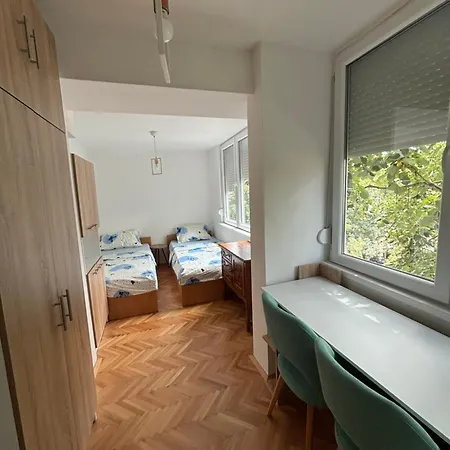 Apartament Tg